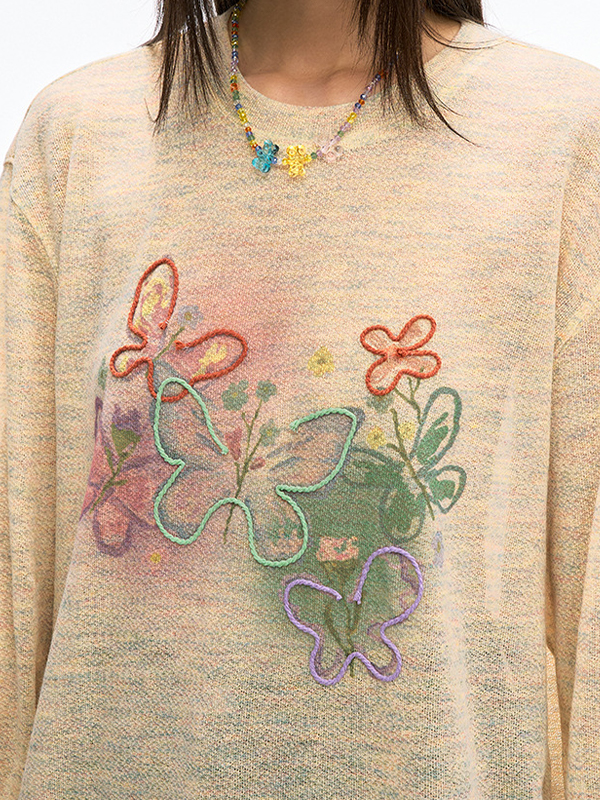 Camisa de manga larga extragrande con protección solar y bordado de mariposas coloridas-4