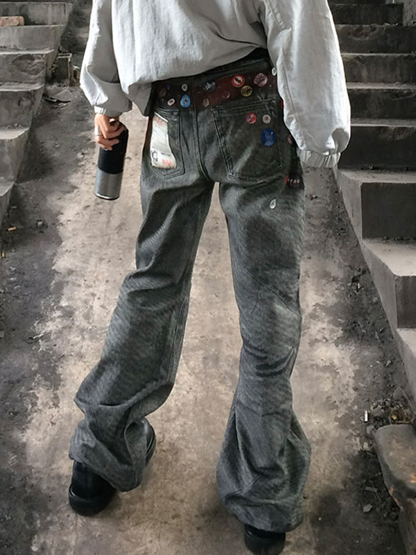 Jeans acampanados con diseños de estampados de huevos-1