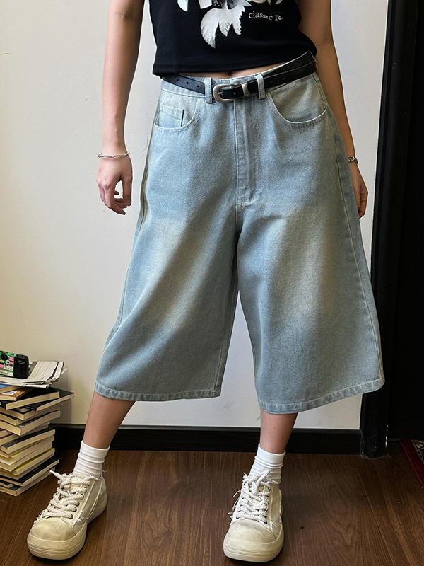 Shorts vaqueros con estampados de letras de colores-2