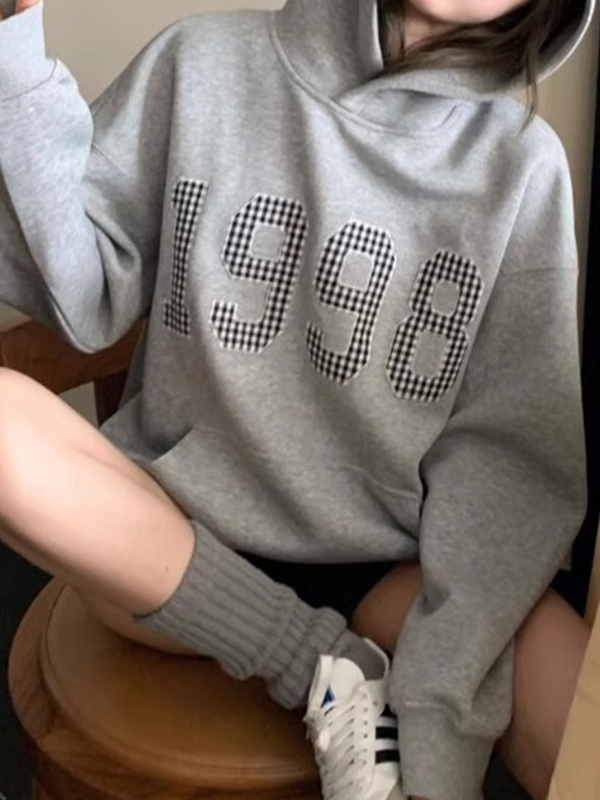 Sudadera con capucha extragrande con estampado urbano-1