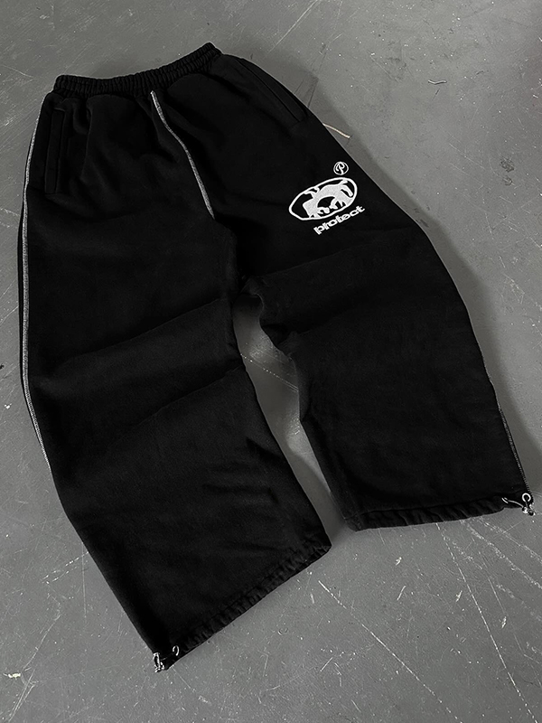 Pantalones deportivos con estampado vintage-1