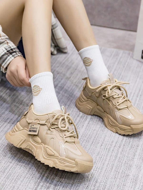 Zapatillas gruesas con detalle de logotipo-1